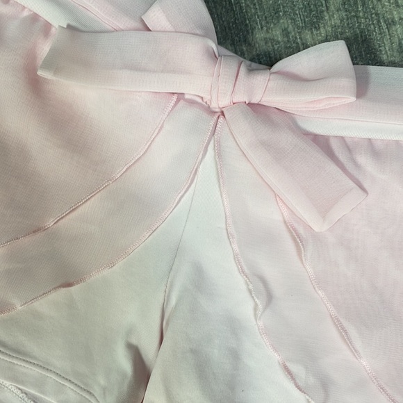 Bloch - Bike short with twin layer mock skirt Light Pink #CR7604 - Picture 2 of 9